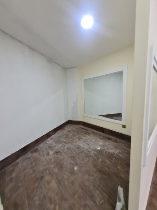 Imagem Casa com 3 Quartos para Alugar, 320 m² em Gonzaga - Santos Imagem Casa com 3 Quartos para Alugar, 320 m² em Gonzaga - Santos