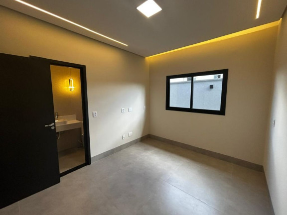 Imagem Casa com 3 Quartos à Venda, 180 m² em 1352 - Senador Canedo Imagem Casa com 3 Quartos à Venda, 180 m² em 1352 - Senador Canedo