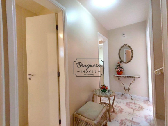 Imagem Sobrado com 3 Quartos à Venda, 165 m² em Bom Retiro - Curitiba Imagem Sobrado com 3 Quartos à Venda, 165 m² em Bom Retiro - Curitiba