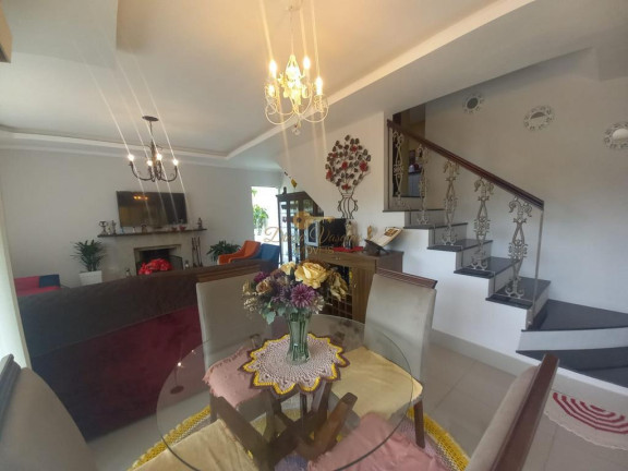 Imagem Casa com 3 Quartos à Venda, 200 m² em Vargem Grande - Teresópolis Imagem Casa com 3 Quartos à Venda, 200 m² em Vargem Grande - Teresópolis