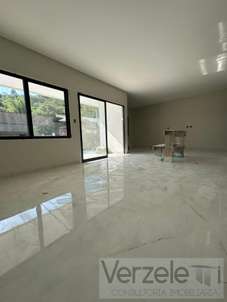 Imagem Casa com 3 Quartos à Venda, 145 m² em São Francisco De Assis - Camboriú