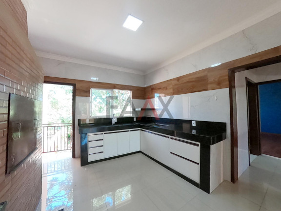 Imagem Casa com 1 Quarto à Venda, 250 m² em Morro Alto - Guarapuava Imagem Casa com 1 Quarto à Venda, 250 m² em Morro Alto - Guarapuava
