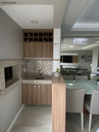 Imagem Imóvel com 3 Quartos à Venda, 94 m² em Jardim Europa - Porto Alegre Imagem Imóvel com 3 Quartos à Venda, 94 m² em Jardim Europa - Porto Alegre