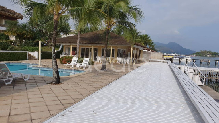 Imagem Casa com 4 Quartos à Venda, 280 m² em Praia Da Ribeira (cunhambebe) - Angra Dos Reis