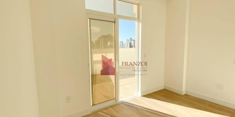 Imagem Apartamento com 3 Quartos para Alugar, 149 m² em Fazenda - Itajaí Imagem Apartamento com 3 Quartos para Alugar, 149 m² em Fazenda - Itajaí