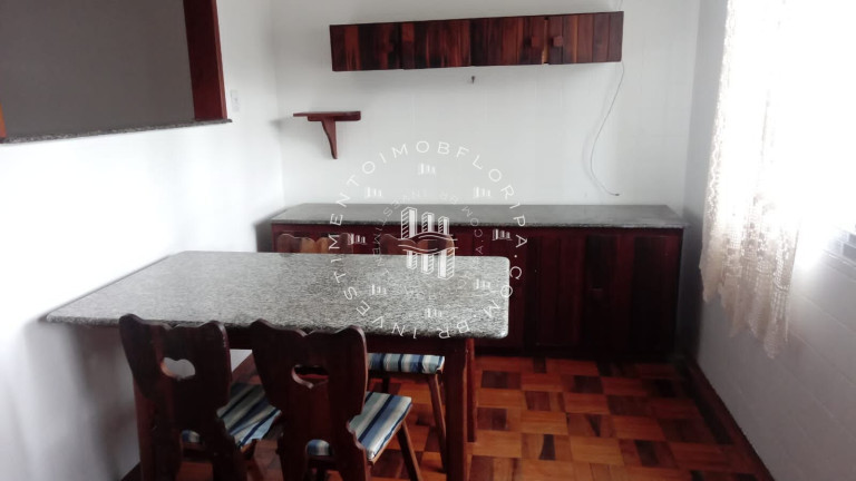 Imagem Sobrado com 3 Quartos à Venda, 102 m² em Centro - Florianópolis Imagem Sobrado com 3 Quartos à Venda, 102 m² em Centro - Florianópolis