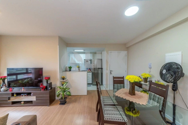 Imagem Apartamento com 3 Quartos à Venda, 81 m² em Santana - Porto Alegre