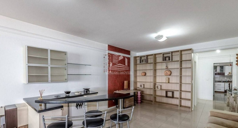 Imagem Apartamento com 3 Quartos à Venda,  em Centro - Balneário Camboriú