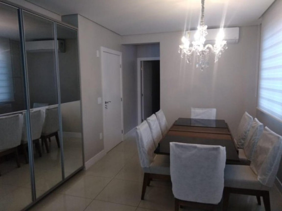 Imagem Imóvel com 3 Quartos à Venda, 115 m² em Centro - Balneário Camboriú Imagem Imóvel com 3 Quartos à Venda, 115 m² em Centro - Balneário Camboriú