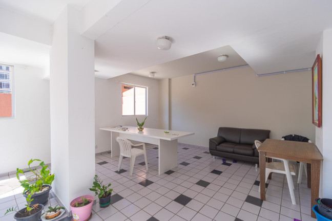 Imagem Apartamento com 1 Quarto para Alugar, 18 m² em Centro - Curitiba Imagem Apartamento com 1 Quarto para Alugar, 18 m² em Centro - Curitiba