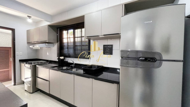 Imagem Casa com 3 Quartos à Venda, 228 m² em Rio Tavares - Florianópolis Imagem Casa com 3 Quartos à Venda, 228 m² em Rio Tavares - Florianópolis