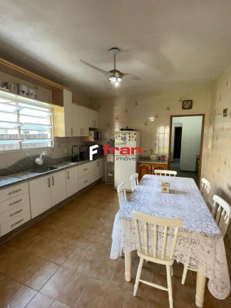 Imagem Casa com 4 Quartos à Venda, 150 m² em Córrego Grande - Florianópolis