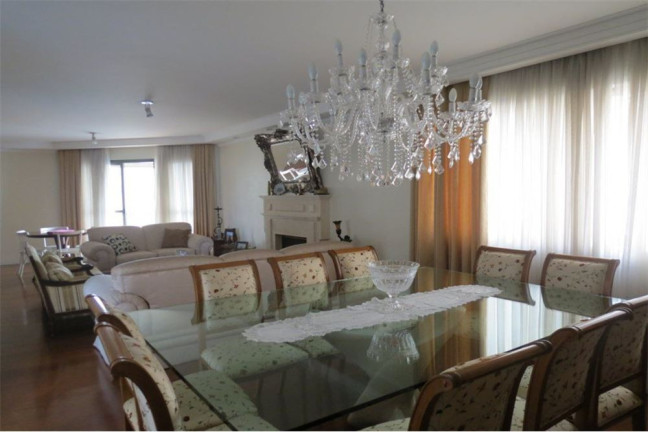 Imagem Apartamento com 1 Quarto à Venda, 200 m² em Moema - São Paulo Imagem Apartamento com 1 Quarto à Venda, 200 m² em Moema - São Paulo