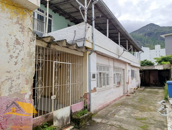 Imagem Casa com 2 Quartos à Venda, 120 m² em Olaria - Nova Friburgo Imagem Casa com 2 Quartos à Venda, 120 m² em Olaria - Nova Friburgo