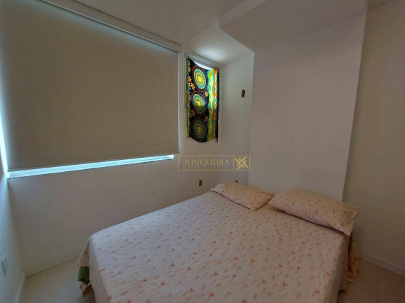 Imagem Imóvel com 3 Quartos à Venda, 131 m² em Centro - Florianópolis Imagem Imóvel com 3 Quartos à Venda, 131 m² em Centro - Florianópolis
