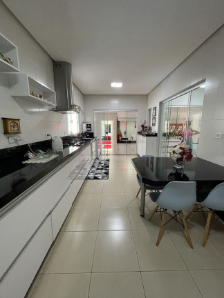 Imagem Casa com 3 Quartos à Venda, 283 m² em Centro - Goianésia Imagem Casa com 3 Quartos à Venda, 283 m² em Centro - Goianésia