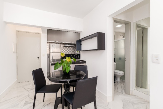 Imagem Imóvel com 1 Quarto para Alugar, 42 m² em Itaim Bibi - São Paulo Imagem Imóvel com 1 Quarto para Alugar, 42 m² em Itaim Bibi - São Paulo