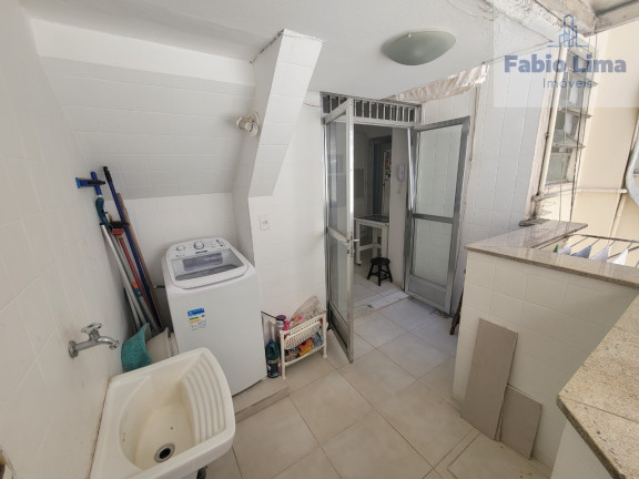 Imagem Imóvel com 3 Quartos à Venda, 145 m² em Copacabana - Rio De Janeiro Imagem Imóvel com 3 Quartos à Venda, 145 m² em Copacabana - Rio De Janeiro