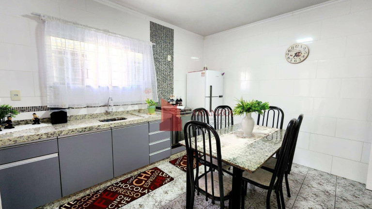Imagem Casa com 4 Quartos à Venda, 180 m² em São Judas - Itajaí Imagem Casa com 4 Quartos à Venda, 180 m² em São Judas - Itajaí