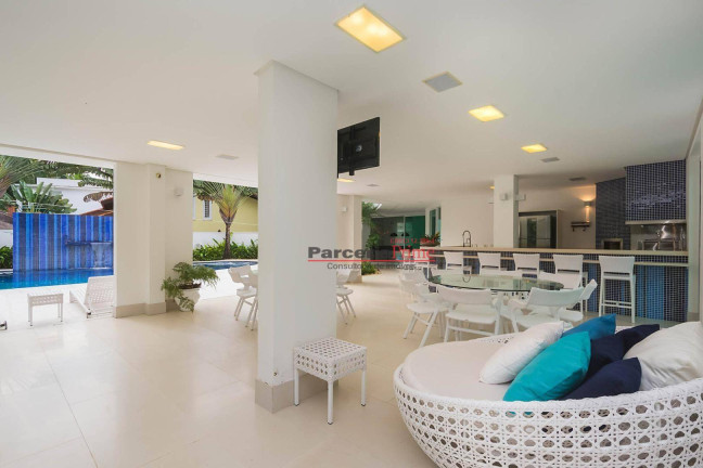 Imagem Casa com 6 Quartos à Venda, 943 m² em Riviera Módulo 21 - Bertioga Imagem Casa com 6 Quartos à Venda, 943 m² em Riviera Módulo 21 - Bertioga