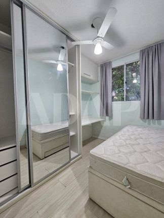 Imagem Imóvel com 2 Quartos à Venda, 44 m² em Vargem Pequena - Rio De Janeiro