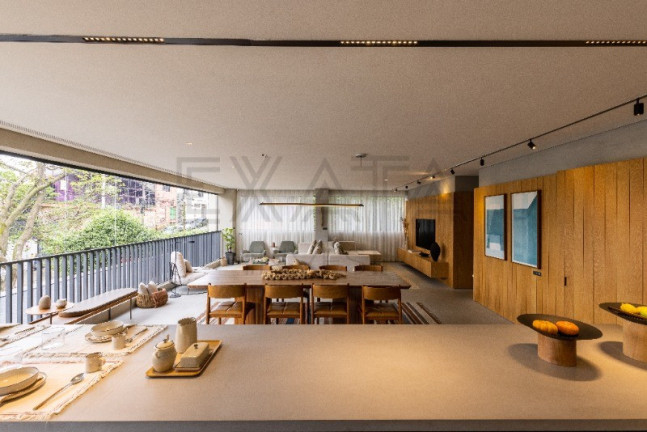 Imóvel com 3 Quartos à Venda, 371 m² em Pinheiros - São Paulo