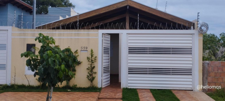 Imagem Casa com 3 Quartos à Venda, 56 m² em Parque Residencial Rita Vieira - Campo Grande