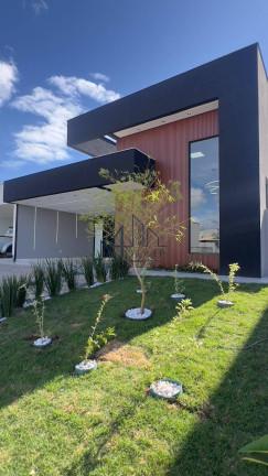 Casa com 3 Quartos à Venda, 360 m² em Residencial Condomínio Jardim Veneza - Senador Canedo