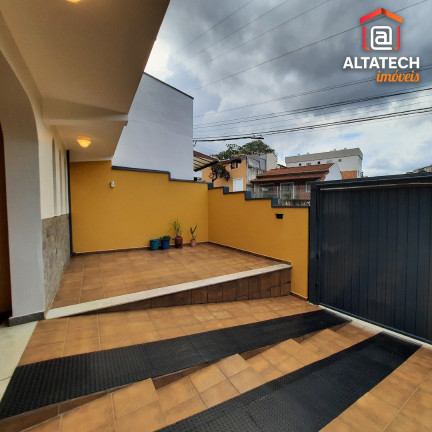 Imagem Casa com 2 Quartos à Venda, 223 m² em Jardim Ipê - Poços De Caldas Imagem Casa com 2 Quartos à Venda, 223 m² em Jardim Ipê - Poços De Caldas