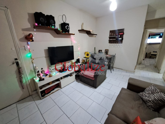 Imóvel com 2 Quartos à Venda, 61 m² em José Menino - Santos