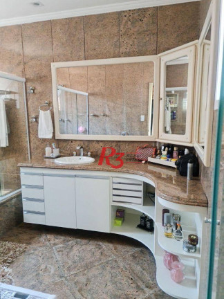 Imagem Sobrado com 3 Quartos à Venda, 280 m² em Embaré - Santos Imagem Sobrado com 3 Quartos à Venda, 280 m² em Embaré - Santos