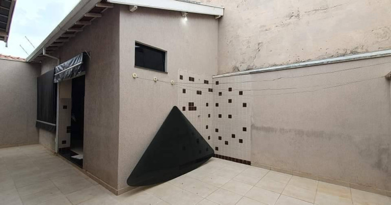 Imagem Casa com 3 Quartos à Venda, 250 m² em Limeira Imagem Casa com 3 Quartos à Venda, 250 m² em Limeira