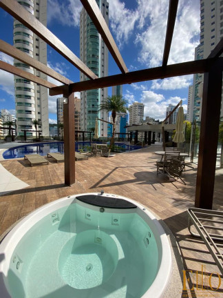 Imagem Apartamento com 3 Quartos à Venda, 20 m² em Pioneiros - Balneário Camboriú