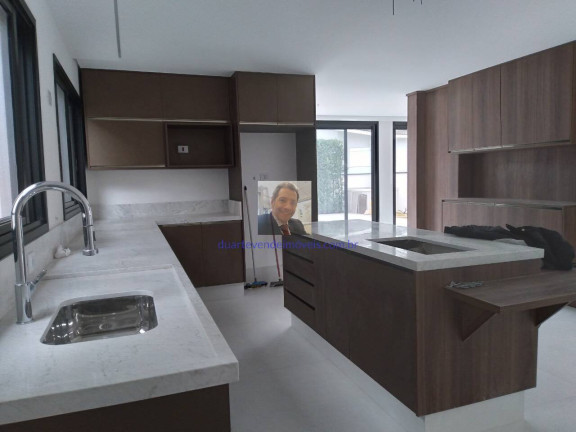 Imagem Casa com 4 Quartos à Venda, 435 m² em Alphaville - Santana De Parnaíba Imagem Casa com 4 Quartos à Venda, 435 m² em Alphaville - Santana De Parnaíba
