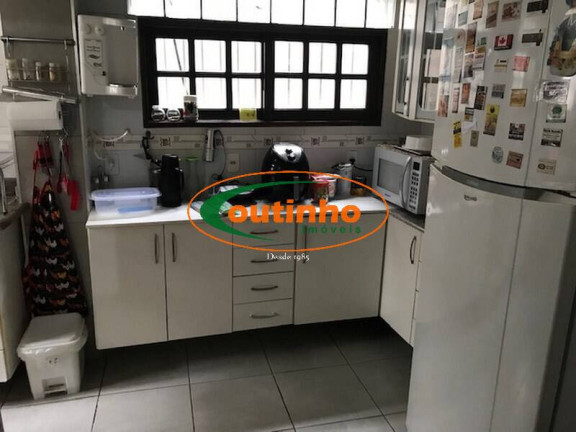 Imagem Casa com 4 Quartos à Venda, 201 m² em Tijuca - Rio De Janeiro Imagem Casa com 4 Quartos à Venda, 201 m² em Tijuca - Rio De Janeiro