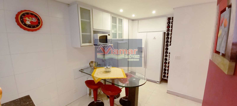 Imagem Apartamento com 3 Quartos à Venda, 130 m² em Enseada - Guarujá Imagem Apartamento com 3 Quartos à Venda, 130 m² em Enseada - Guarujá