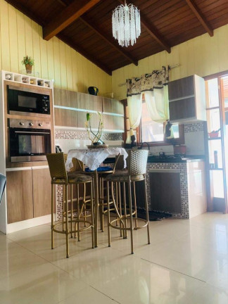 Imagem Casa com 3 Quartos à Venda, 225 m² em São João Do Rio Vermelho - Florianópolis Imagem Casa com 3 Quartos à Venda, 225 m² em São João Do Rio Vermelho - Florianópolis