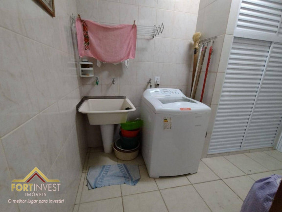 Imagem Imóvel com 3 Quartos à Venda, 120 m² em Canto Do Forte - Praia Grande Imagem Imóvel com 3 Quartos à Venda, 120 m² em Canto Do Forte - Praia Grande