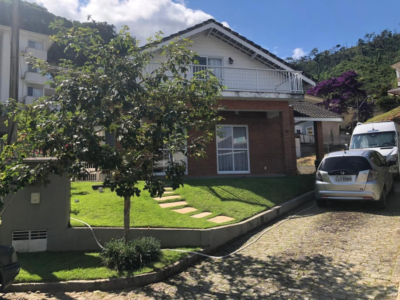 Imagem Casa com 4 Quartos para Alugar, 233 m² em Tijuca - Teresópolis Imagem Casa com 4 Quartos para Alugar, 233 m² em Tijuca - Teresópolis