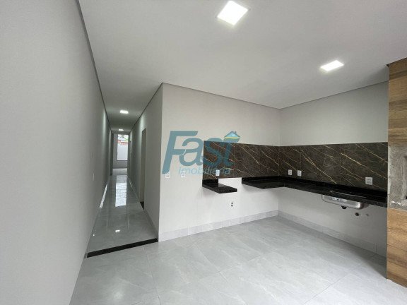 Imagem Casa com 2 Quartos à Venda, 180 m² em Jardim Comodoro - Cuiabá Imagem Casa com 2 Quartos à Venda, 180 m² em Jardim Comodoro - Cuiabá