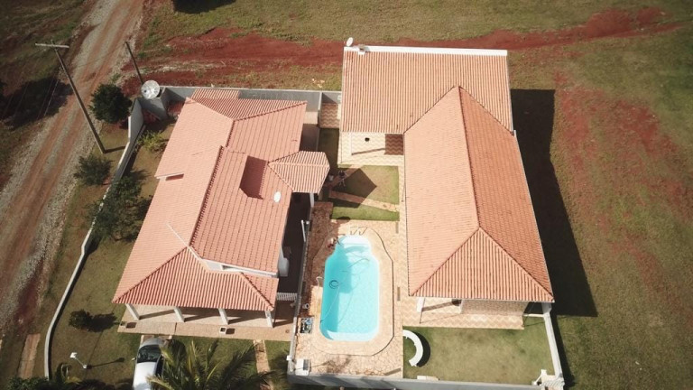 Imagem Casa com 4 Quartos à Venda, 324 m² em Ninho Verde Ii - Pardinho Imagem Casa com 4 Quartos à Venda, 324 m² em Ninho Verde Ii - Pardinho