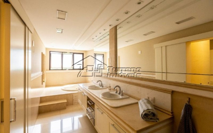 Imagem Apartamento com 4 Quartos à Venda, 326 m² em Vila Ema - São José Dos Campos