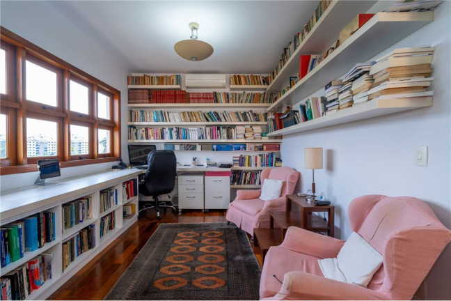 Imagem Casa com 4 Quartos à Venda, em Rolinópolis - São Paulo Imagem Casa com 4 Quartos à Venda, em Rolinópolis - São Paulo
