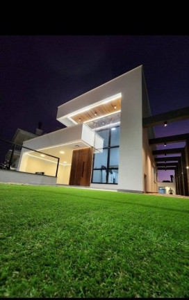 Imagem Casa com 3 Quartos à Venda, 202 m² em Cidade Universitária Pedra Branca - Palhoça