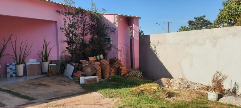 Imagem Casa com 2 Quartos à Venda, 240 m² em Setor Habitacional Arniqueira (águas Claras) - Brasília Imagem Casa com 2 Quartos à Venda, 240 m² em Setor Habitacional Arniqueira (águas Claras) - Brasília