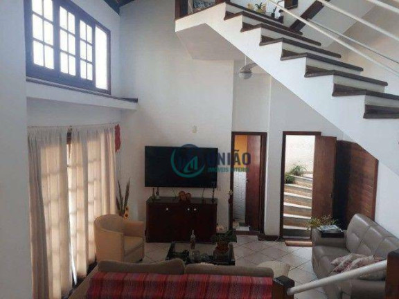 Imagem Casa com 5 Quartos à Venda, 400 m² em Camboinhas - Niterói Imagem Casa com 5 Quartos à Venda, 400 m² em Camboinhas - Niterói