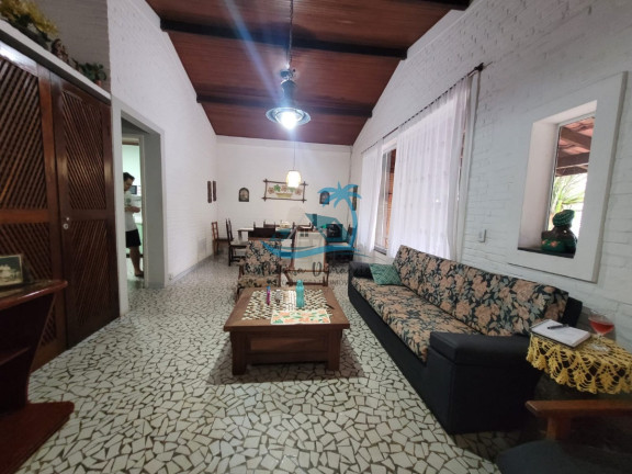 Imagem Casa com 5 Quartos à Venda, 200 m² em Itaguá - Ubatuba Imagem Casa com 5 Quartos à Venda, 200 m² em Itaguá - Ubatuba