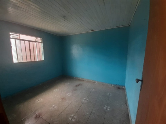 Terreno à Venda, 270 m² em Tatuquara - Curitiba