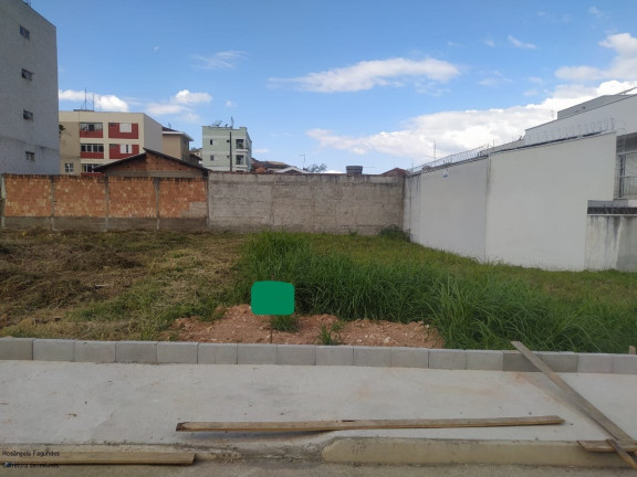 Imagem Terreno à Venda, 300 m² em Chácara Dos Cravos - Poços De Caldas Imagem Terreno à Venda, 300 m² em Chácara Dos Cravos - Poços De Caldas