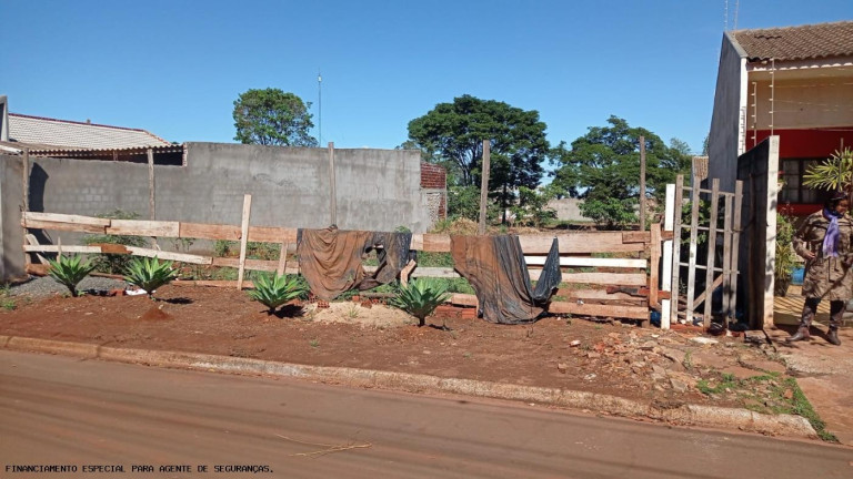 Imagem Casa com 3 Quartos à Venda, 183 m² em Ouro Verde Ii - Sarandi Imagem Casa com 3 Quartos à Venda, 183 m² em Ouro Verde Ii - Sarandi